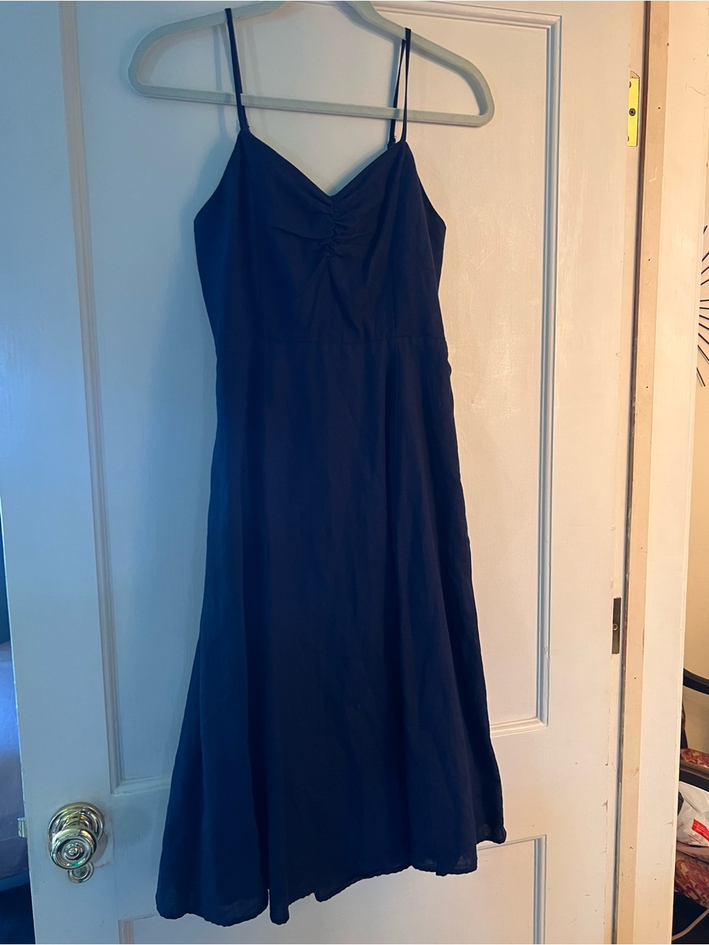 Gap Linen Sun Dress. Navy blue, size 0. Spaghetti straps, knee-length. So cute!